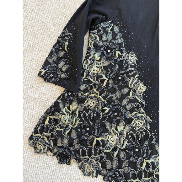 Sassy Thai Womens Black Cotton Knit Top with Hand Beading Floral Lace V Neck Lrg - Picture 3 of 6